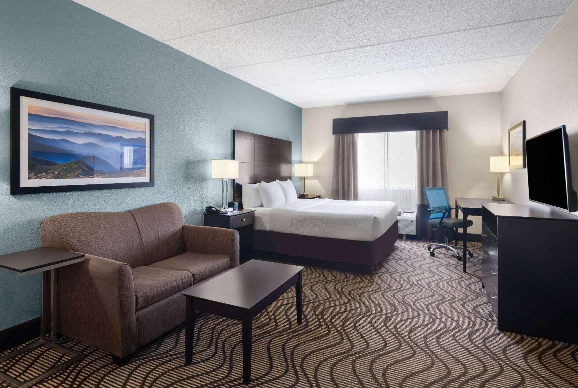 La Quinta By Wyndham Knoxville Airport Alcoa Exterior photo